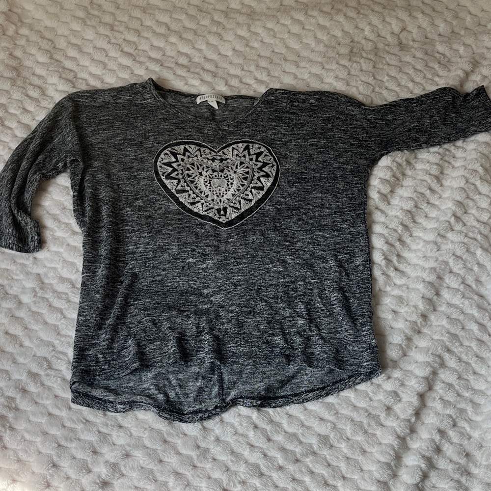 Aeropostale Gray Heart Pattern Long Sleeve Tee